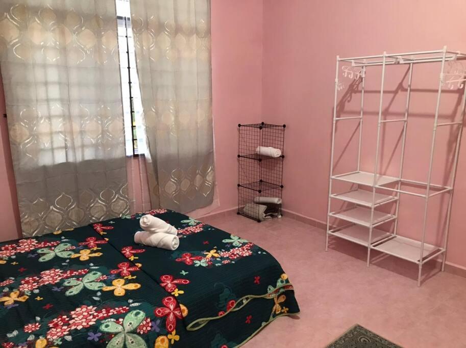 Homestay Che Mat Kuala Terengganu Exterior photo